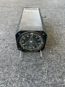 AVIATION INSTRUMENTS 52D53 AUTOPILOT DIRECTIONAL GYRO INDICATOR